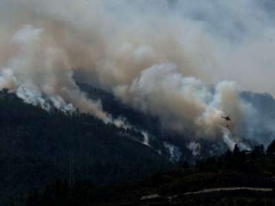 Arico fire is declared a level 1 emergency by the Government