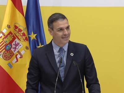 Spanish PM confirms Brits can come to Spain with no PCR test from Monday