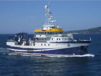 Hunt for Anna and Olivia Day 34: Sonar ship starts tracking the coast of Tenerife