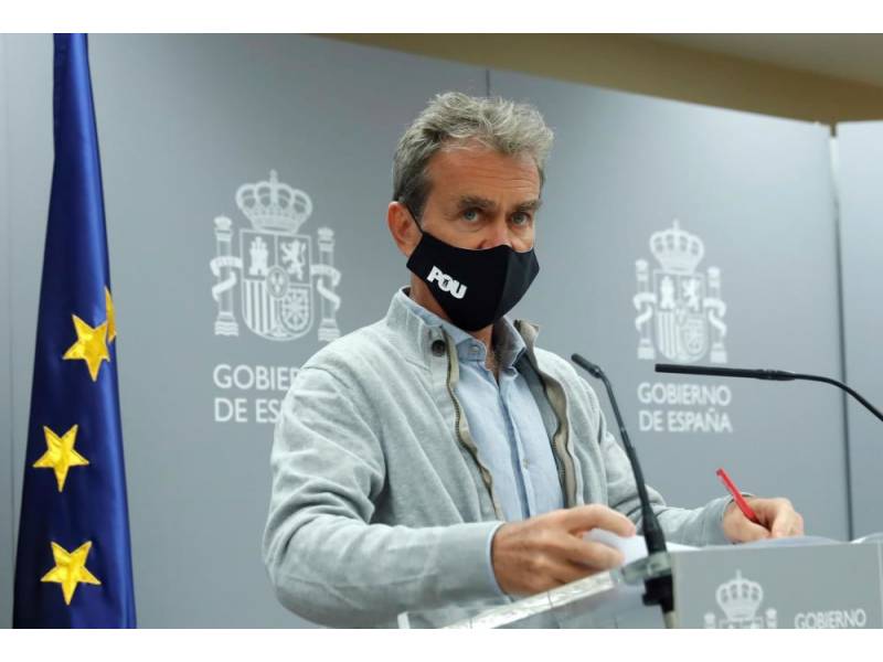 Fernando Simón: ‘We are constantly assessing the use of masks in open spaces’