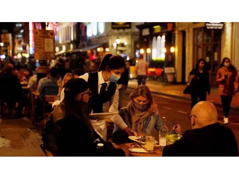 Government proposes maximum closing time of 2am for all nightlife in summer