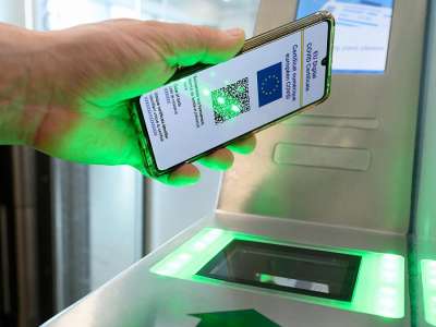 European parliament approves the Digital Green Pass to reactivate tourism