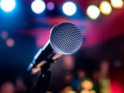 And the next singer is... Karaoke is allowed again in level 1 islands