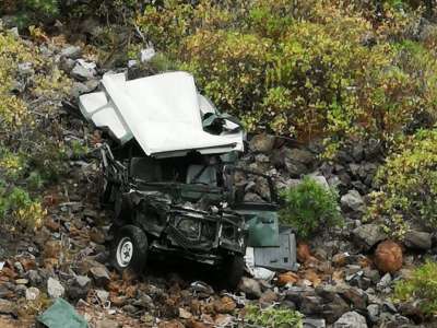 Man killed as car plunges 100 metres into a ravine in Gran Canaria