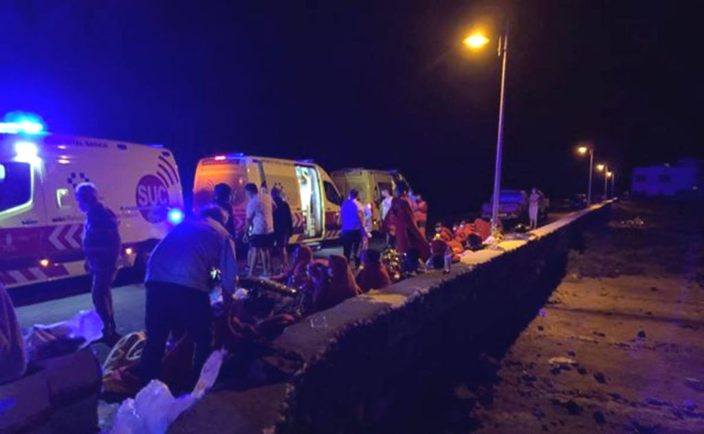 3 killed and 5 missing as boat capsizes off the coast of Lanzarote 