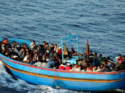 Two ‘immigration mafia’ bosses running boats to the Canary Islands are arrested