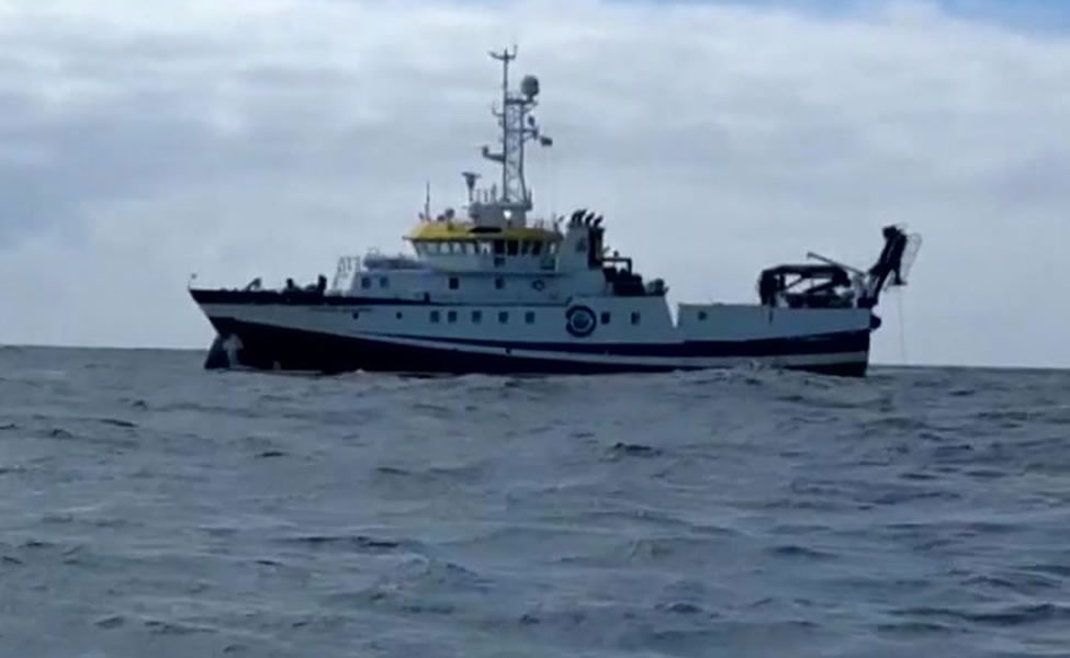 The Ángeles Alvariño expands its search area looking for Tomas Gimeno