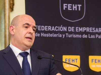 Hype in Spanish press for change in travel rules from the UK on July 15th