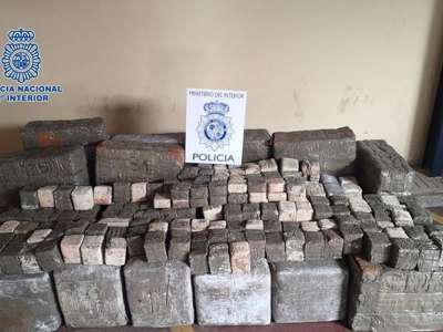 Two men arrested with 1,270 kilos of hashish in Fuerteventura