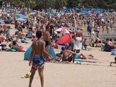 UGT wants testing on beaches in Tenerife so that people take part