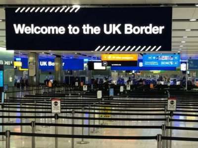 UK travel announcement does NOT include expats living abroad