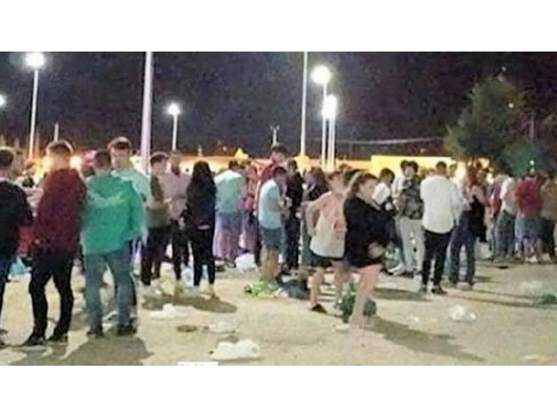Police break up a ‘botellon’ of 50 people in Guargacho in the south of Tenerife