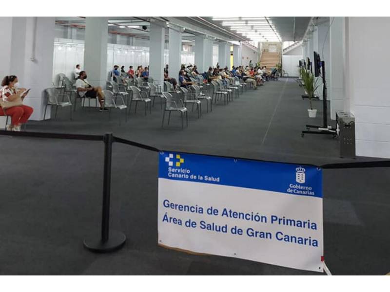 Almost 50% of the target population in the Canaries are fully vaccinated