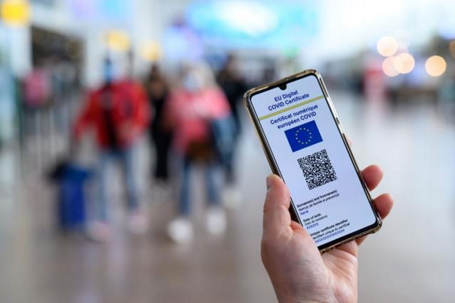 Covid digital certificate is to be a ‘passport’ to access hospitality or leisure venues