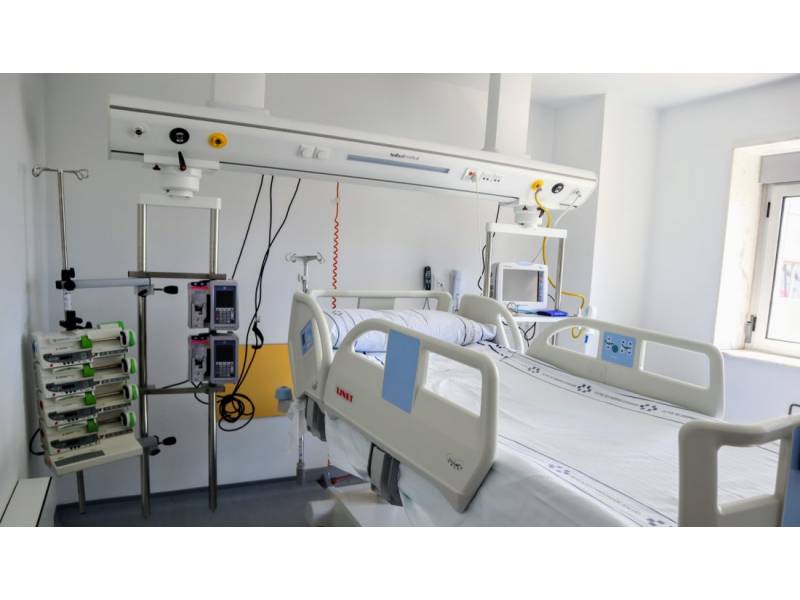 La Candelaria Hospital is preparing a new ICU ward to serve Covid patients