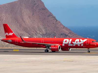 Play airlines starts direct flights from Iceland to Tenerife