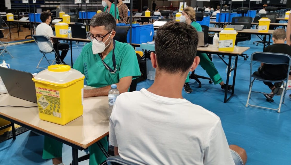 65% of the target population in the Canary Islands are now fully immunised
