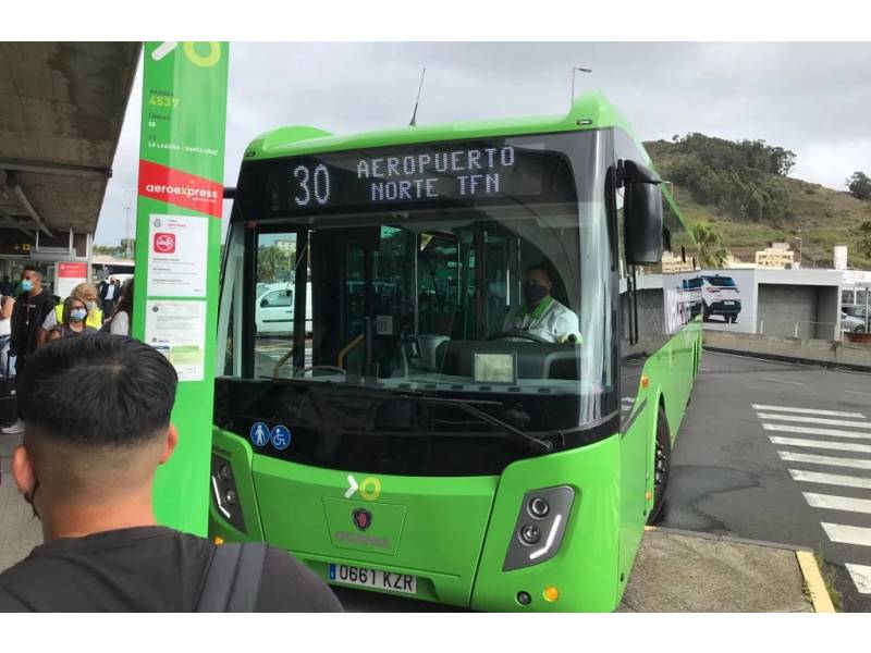 TITSA reactivates the service of line 343 between Costa Adeje and Puerto de la Cruz 