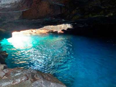 Missing person after a sea cave rescue in Tenerife leaves another in critical condition