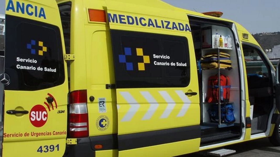 Two accidents within 5kms on the TF-1 leave three people seriously injured