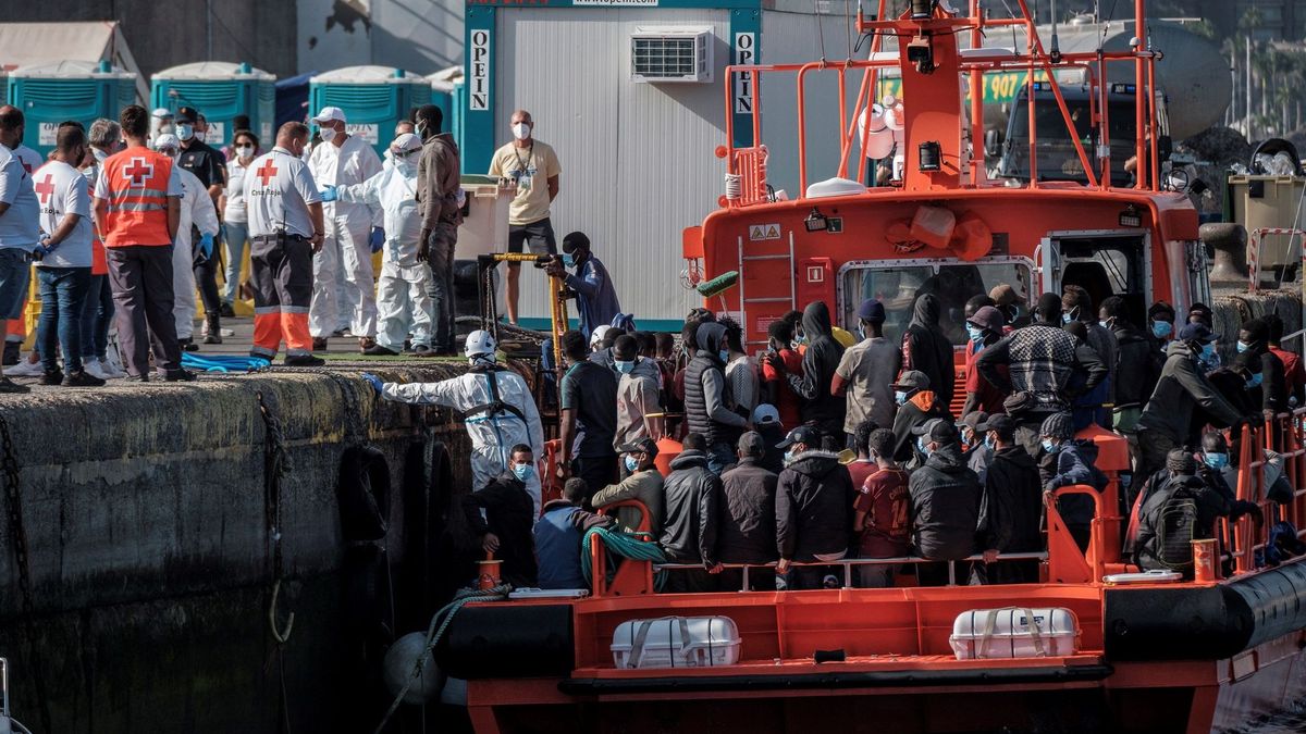 Numbers of migrants arriving in the Canary Islands by boat are double this year than in 2020