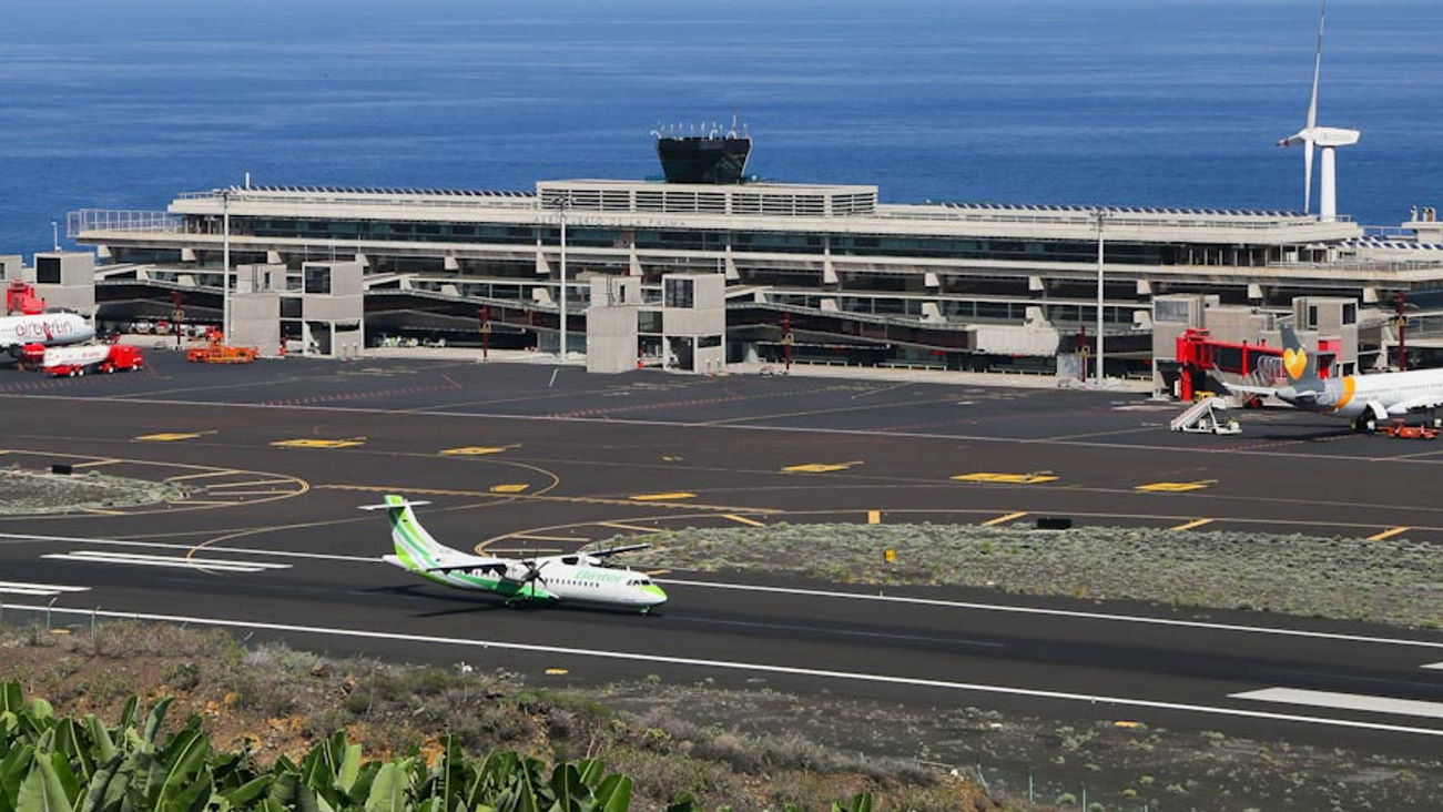 BREAKING NEWS: Airspace is restricted over La Palma airport 