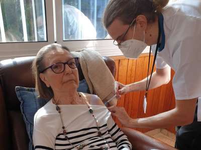 Covid update: 82 new cases, active cases drop, hospitalisations drop