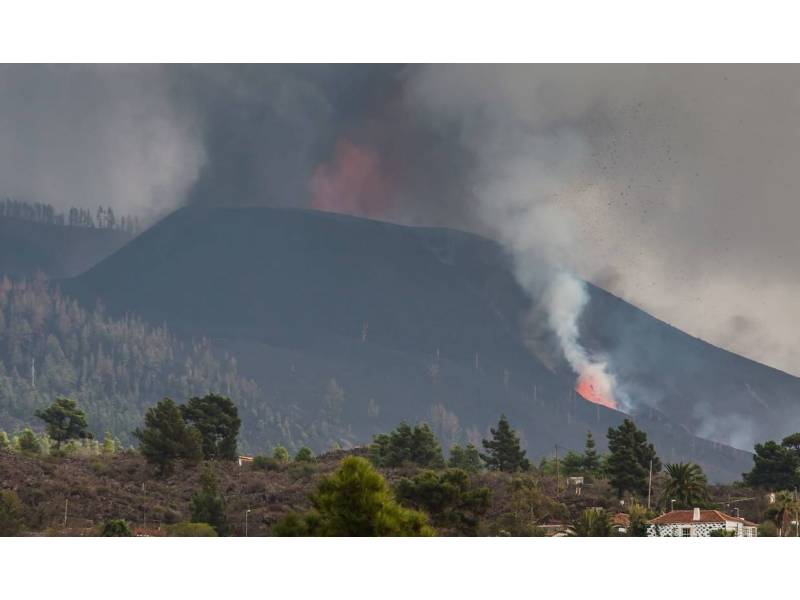 The La Palma volcano registers highest peak of seismic energy since eruption began