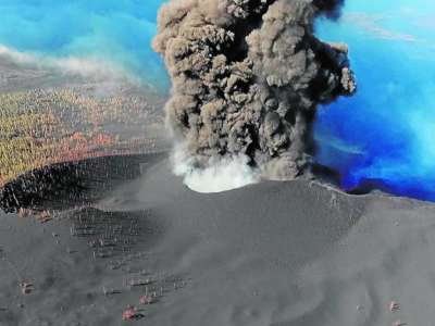 Latest data indicates that the eruption in La Palma ‘is not ending soon’