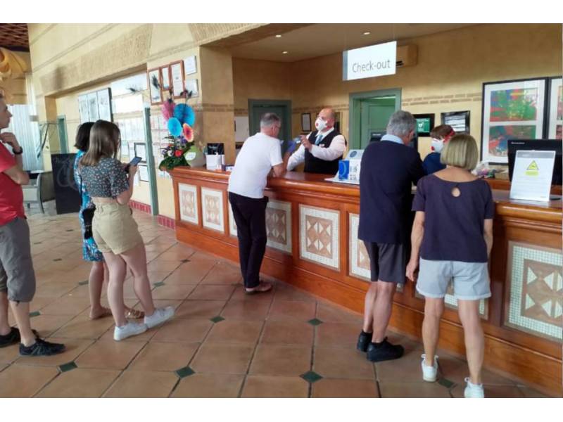 The requirement of Covid certificate to stay in tourist accommodation is being cancelled