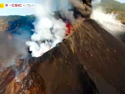 ‘Lava tunnel’ is guiding flows directly to the sea giving some respite to affected areas