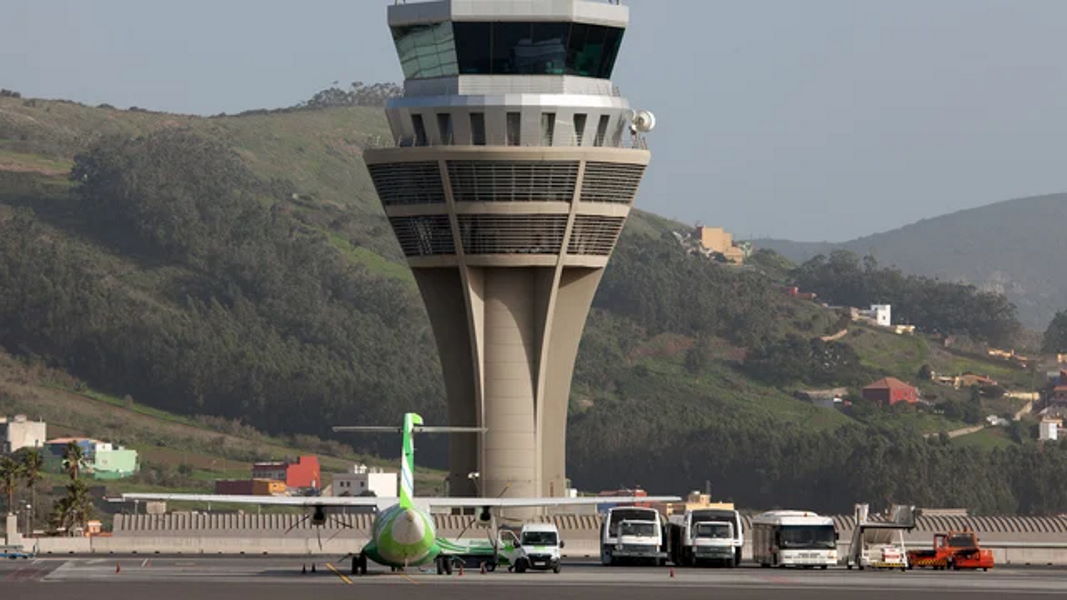 Ash cloud is affecting flights at Tenerife North airport