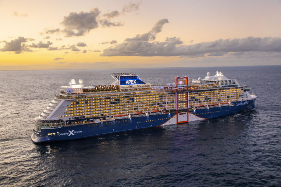 Cruise passengers return to the Canary Islands in Tenerife and Fuerteventura