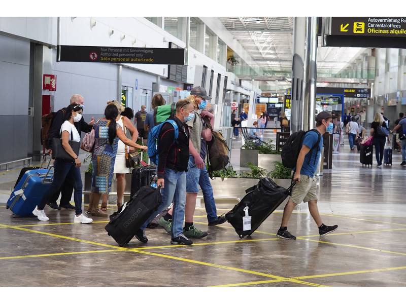 Tourism in the Canary Islands reactivated in September with 500,000 more arrivals