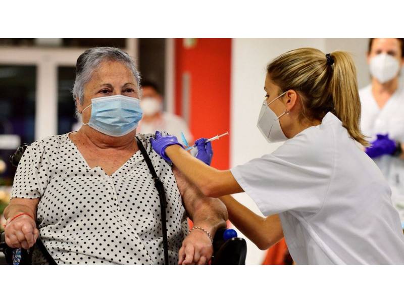 The SCS is ready to give third dose to 230,000 people over 70 in the Canary Islands