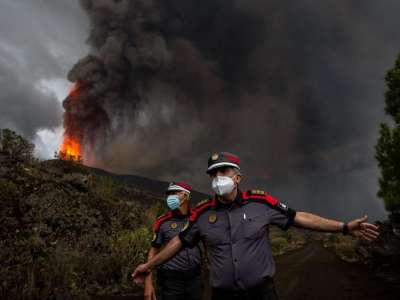La Palma is preparing for an influx of visitors over the bank holiday weekend
