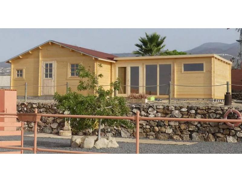 The Government buys the first 30 homes for victims of the volcano in La Palma
