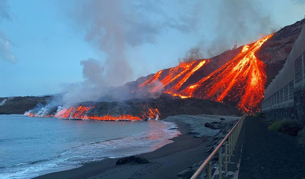 New lava flows reach the coast at Los Guirres beach in La Palma