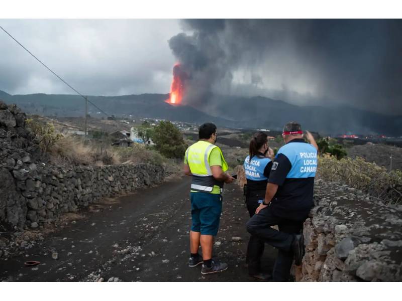 El Paso police donate their overtime pay to those affected by the volcano