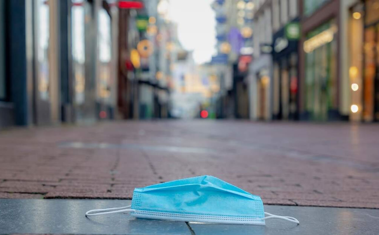 The Netherlands goes back into lockdown as unvaccinated Austrians face the same