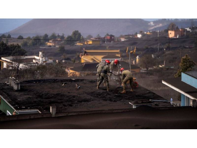 Dead body found in a house inside eruption exclusion zone in La Palma