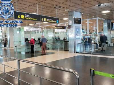 Spain’s restrictions, not the UK’s, are causing holiday cancellations this Christmas