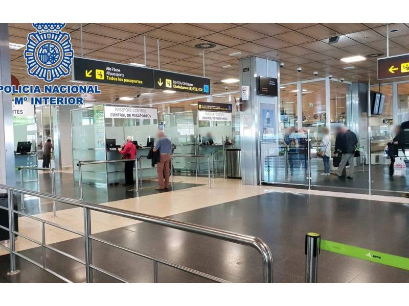 Spain’s restrictions, not the UK’s, are causing holiday cancellations this Christmas