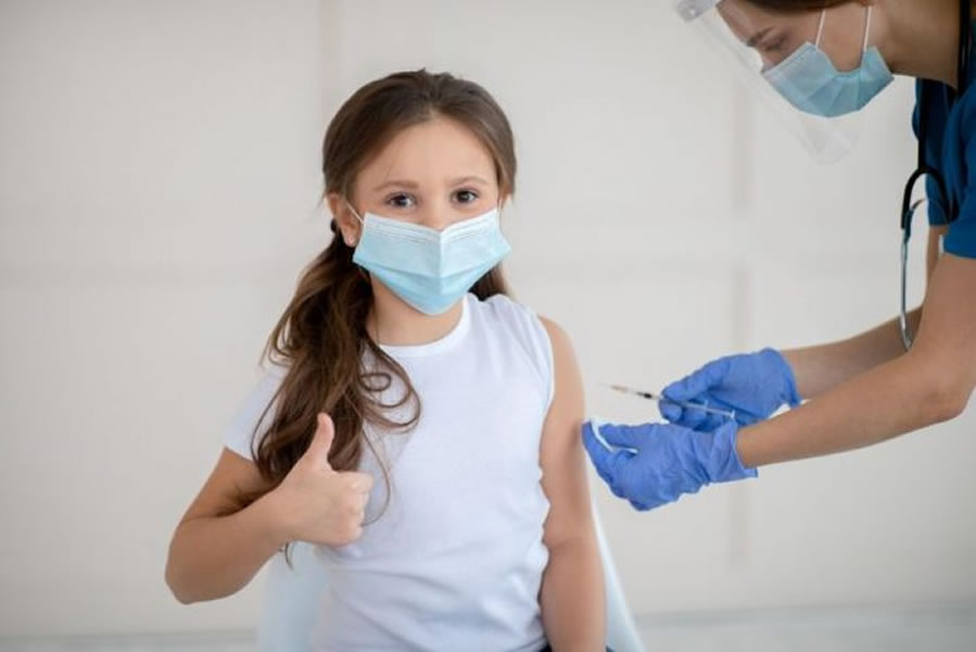 Covid update: 484 new cases; Pfizer vaccine available for under 12s from 13th December 