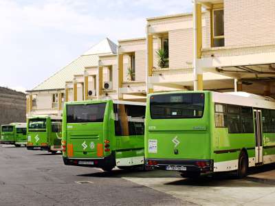 A parked bus crosses a street and runs over a woman in Adeje