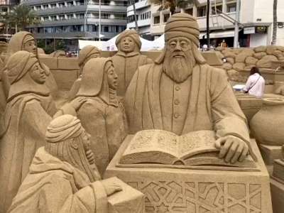 The iconic annual sand nativity scene opens on Las Canteras beach