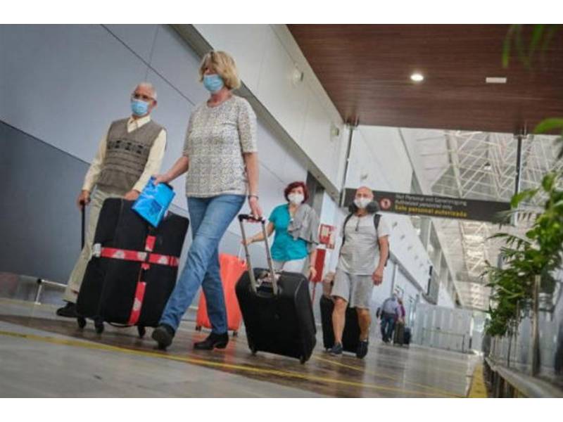 Tenerife foresees a ‘notable drop’ in British tourism but believes that it won’t ruin the winter Tenerife foresees a ‘notable drop’ in British tourism but believes that it won’t ruin the winter