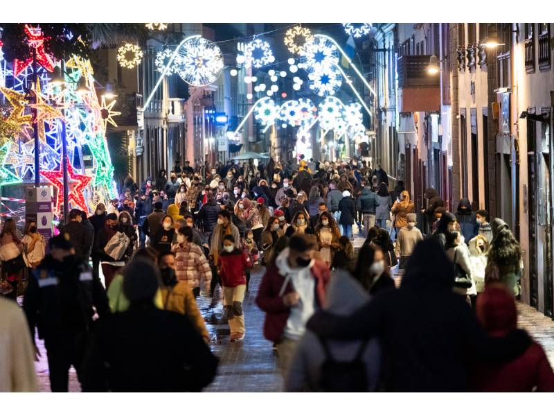 Tenerife and Gran Canaria start Level 2 today just 12 days before Christmas