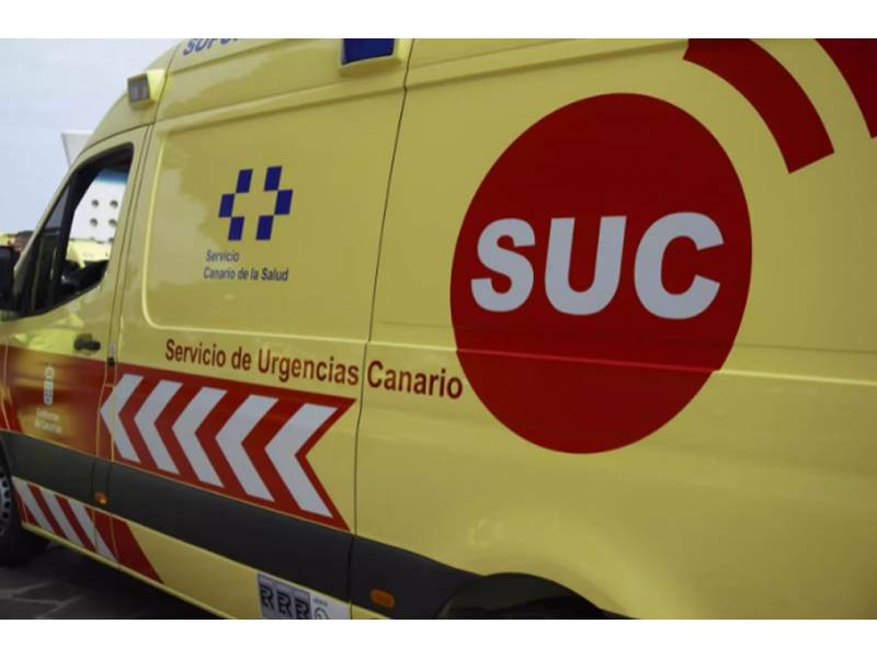 A man dies after being pulled out of the sea with signs of drowning in Tenerife