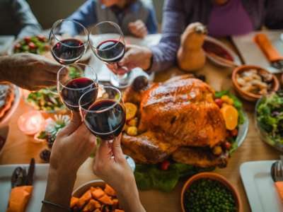 Christmas dinner only for 10 people at home not in bars or restaurants